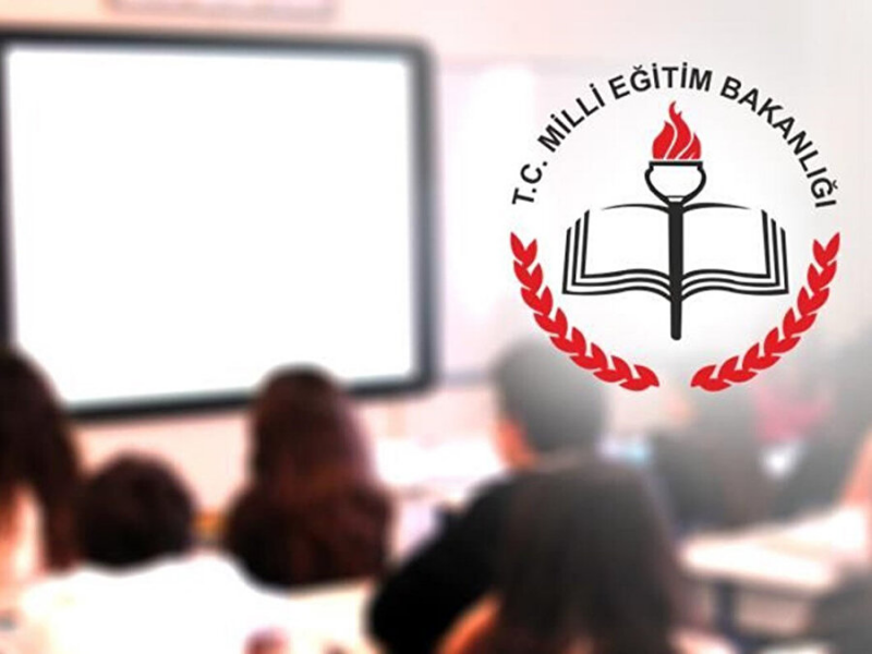 MEB'den yeni uygulama: Ders kitapları çevrim içi incelenecek